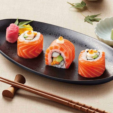 Canadian Roll (8 Pcs.)